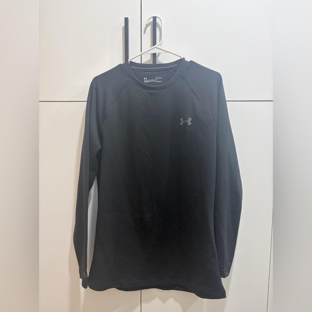 Under Armour Men's Thermal Base Set, Black Shirt and 3.0 Pants, Size L, LIKE NEW